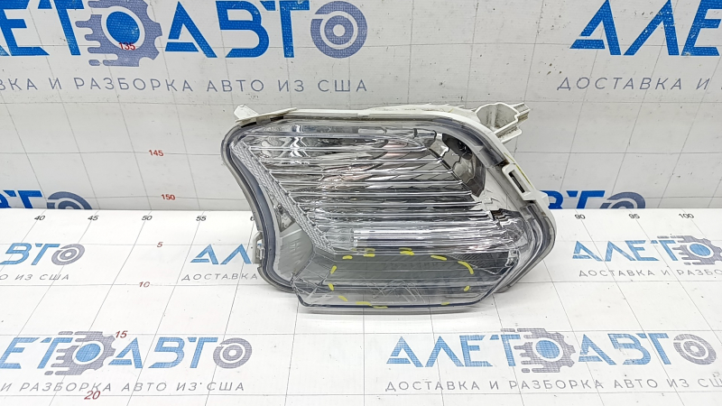Left turn signal Ford Escape MK3 17-19 rest, white, with fog lights, scratches