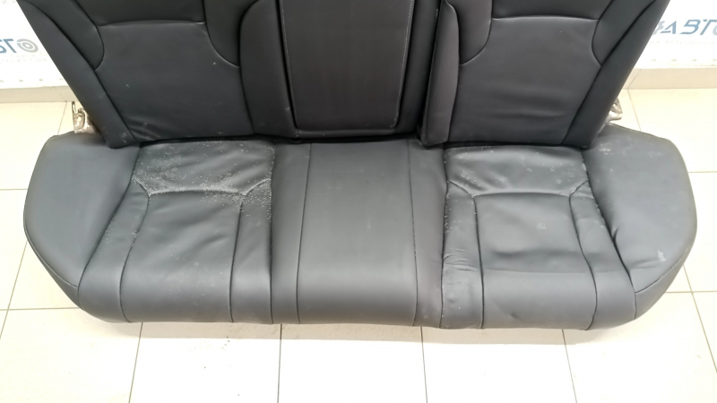 Rear row of seats 2nd row Honda Accord 23 - black leather, needs cleaning, dented