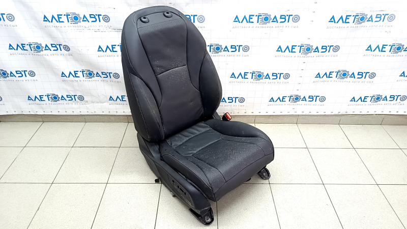 Passenger seat Honda Accord 23- without airbag, electric, heated, black leather, driftwood, non-working electrics, for spare parts, without control and headrest, for cleaning