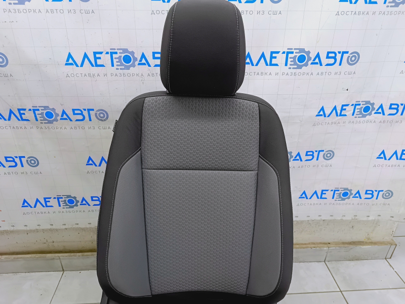 Passenger seat Ford Escape MK3 17- without airbag, mechanical, cloth, black-gray, rusty frame, for dry cleaning