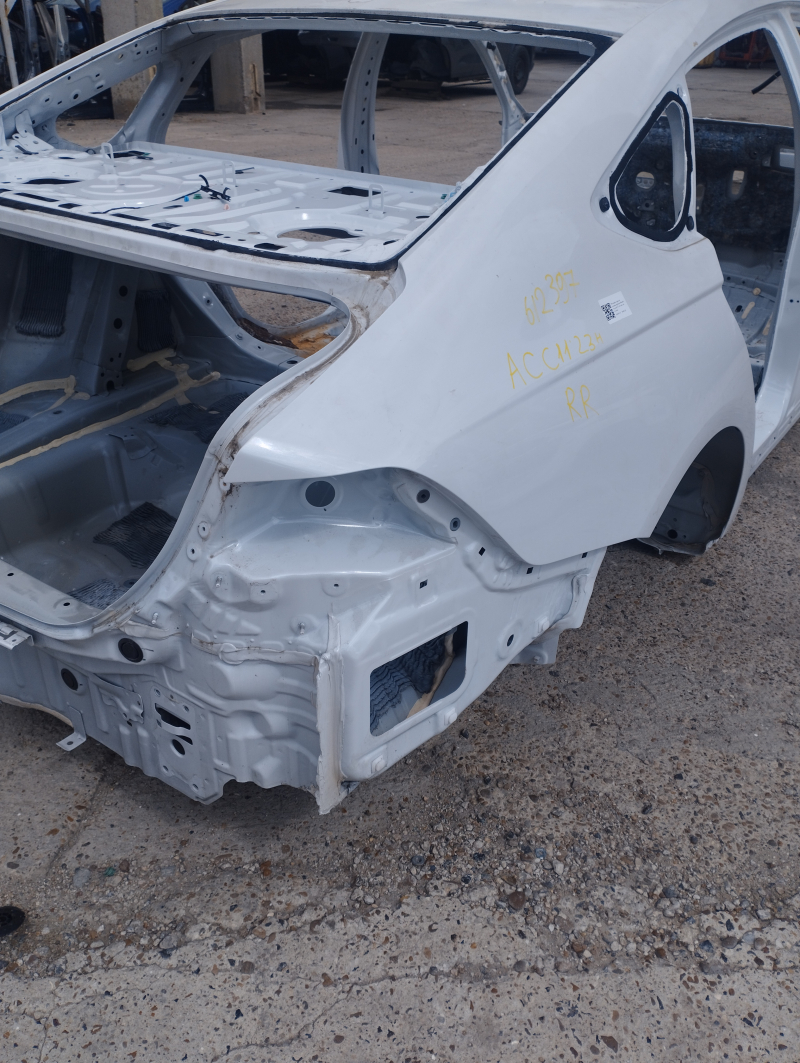 Quarter wing rear right Honda Accord 23- white, on the body