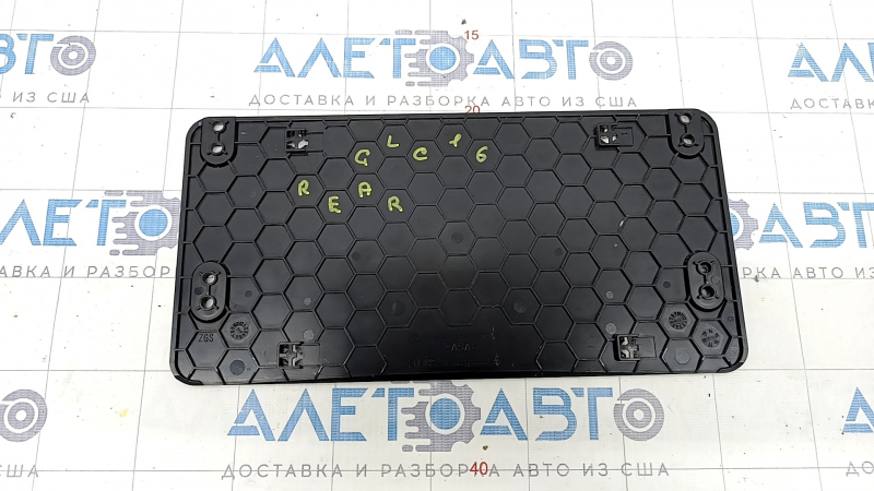 Mercedes GLC 16-22 trunk door number plate area