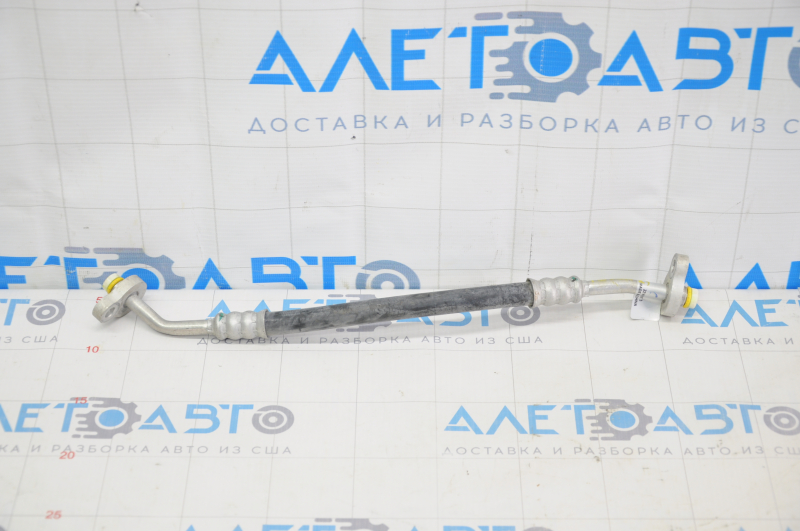 Air conditioner tube condenser-heater Polestar 2 21- without heat pump