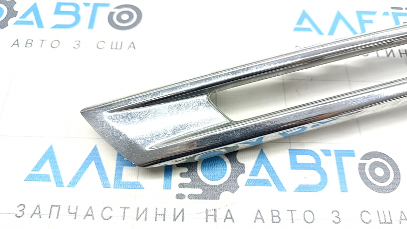 Front bumper grille trim left Mercedes GLS-class X166 13-19 chrome, sand, broken mount