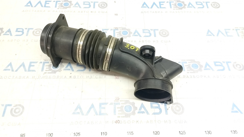Air duct from air filter housing left Mercedes GLS-class X166 15-19 3.0