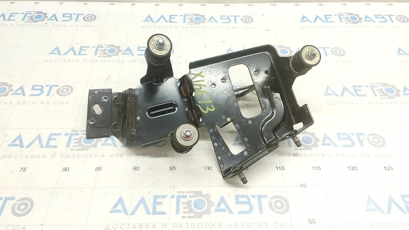 Bracket of air suspension compressor Mercedes GLS-class X166 13-19
