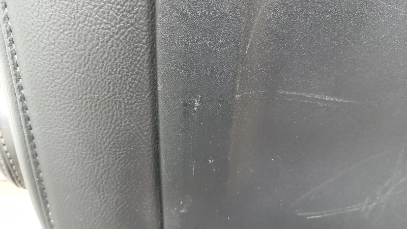 Rear row of seats 2 row right Chrysler Pacifica 17-20 manual, leather black brown stitching, scratches on the back