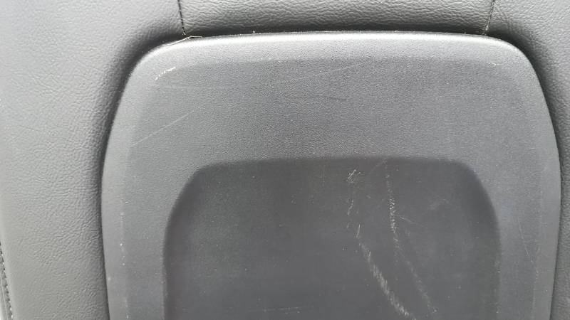 Rear row of seats 2 row right Chrysler Pacifica 17-20 manual, leather black brown stitching, scratches on the back