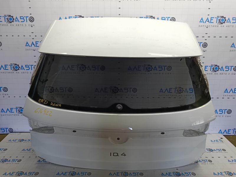 Boot door bare with glass Volkswagen ID.4 21 white LS9R, dented
