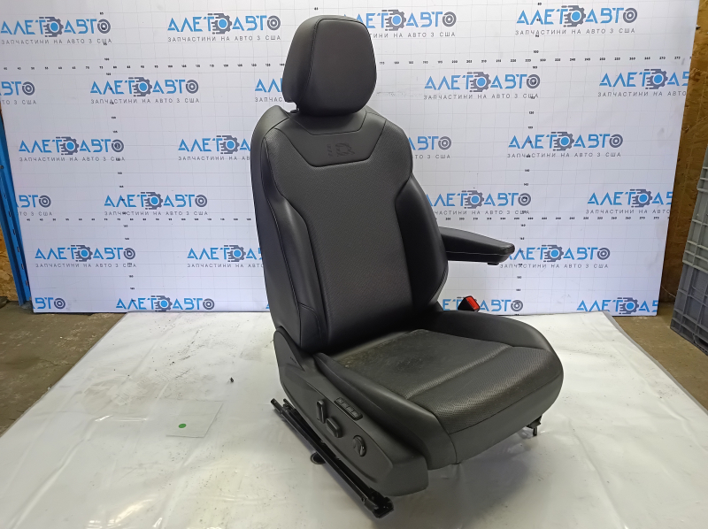 Passenger seat Volkswagen ID.4 21-23 without airbag, electric, heated, memory, black leather, driftwood, electrics not working