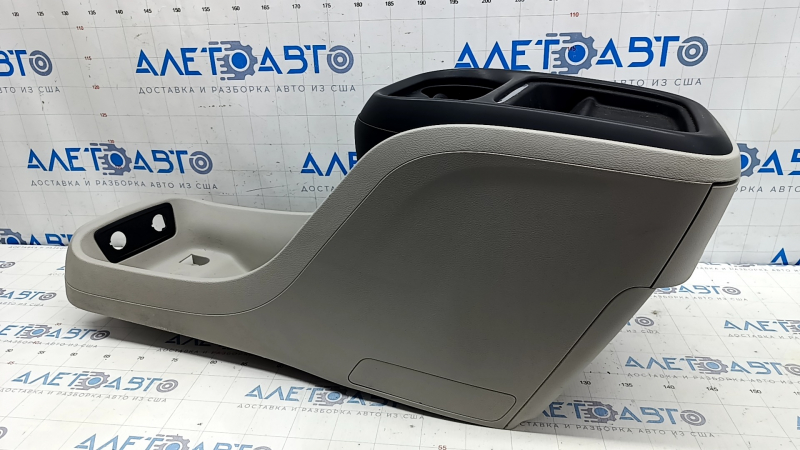 Central console with cup holders Chrysler Pacifica 19-20 gray, scratches, scuffs, for dry cleaning