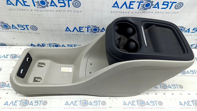 Central console with cup holders Chrysler Pacifica 19-20 gray, scratches, scuffs, for dry cleaning