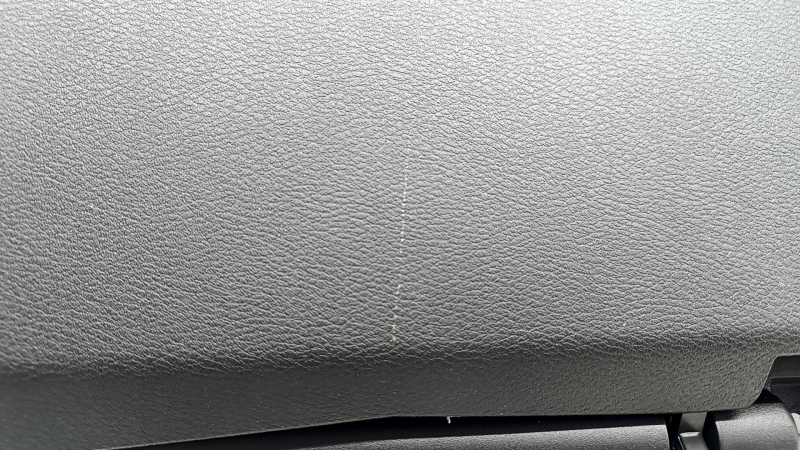 Glove box, glove compartment Nissan Rogue 21-23 black US built, scratches