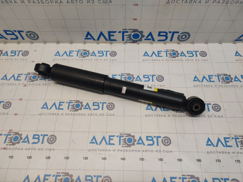 Shock absorber rear left Toyota Highlander 14-16 3.5 AWD
