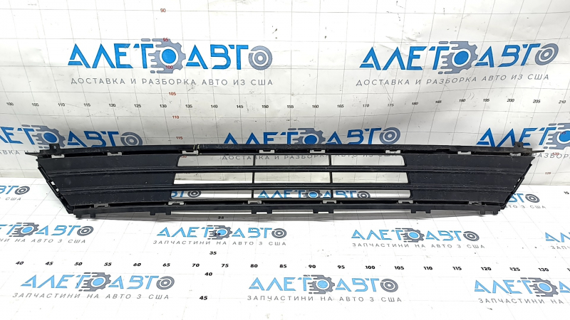 Ford Fusion mk5 17-18 front bumper lower grille structure, fracture