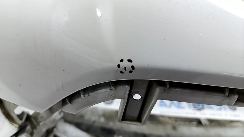 Bare front bumper BMW X3 G01 18-21 LUXURY-Line for parking sensors and camera, white, bumpers, cracks in fasteners