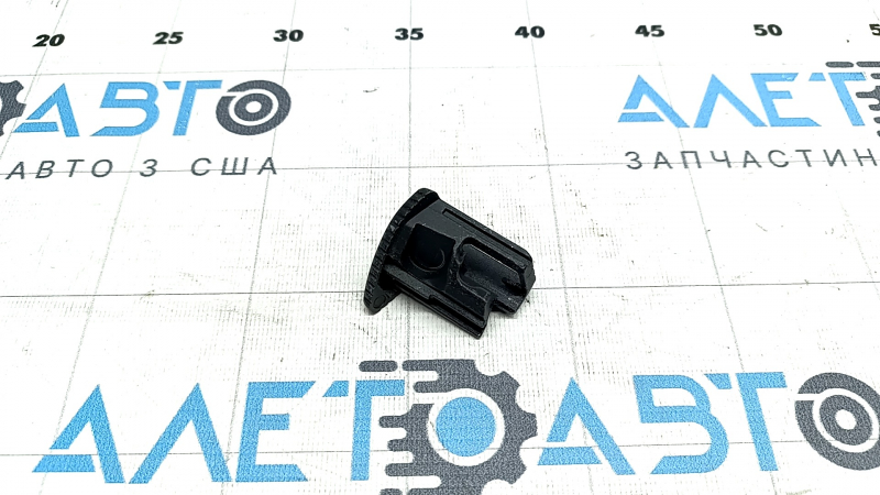 Plug outer handle rear right Mazda CX-30 20-