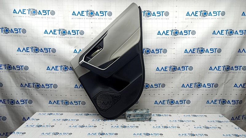 Door trim card rear right Toyota Rav4 19 - black and gray leather, scratches, abrasions, for dry cleaning