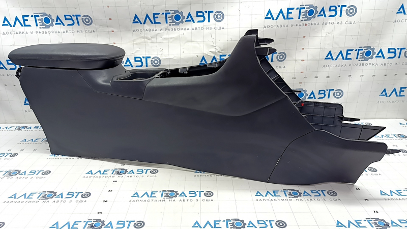 Central console armrest Toyota Rav4 19 - black leather, under air vents, scratches, for dry cleaning