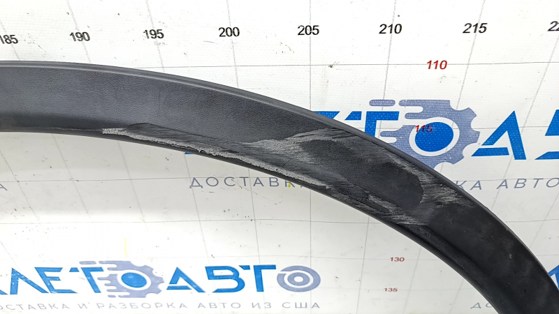 Front right fender arch trim Nissan Rogue 14-20 structure, scratches, crack in fastening