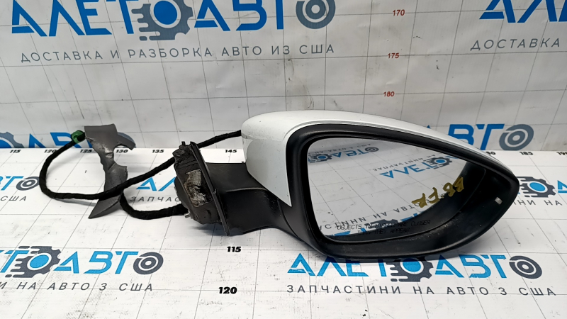 Side mirror right VW Passat b8 16-19 USA 5 pins, turn signal, white LC9A