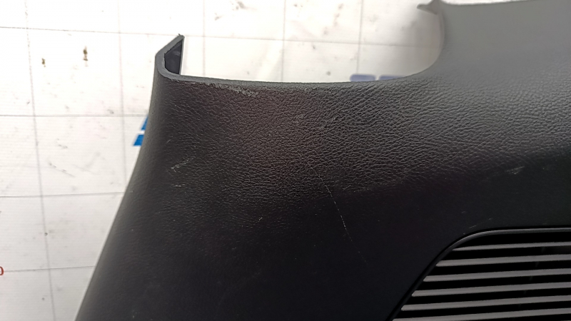 Right arch trim Ford Edge 15 - black, under subwoofer, scratches, plastic turned white, broken fastening