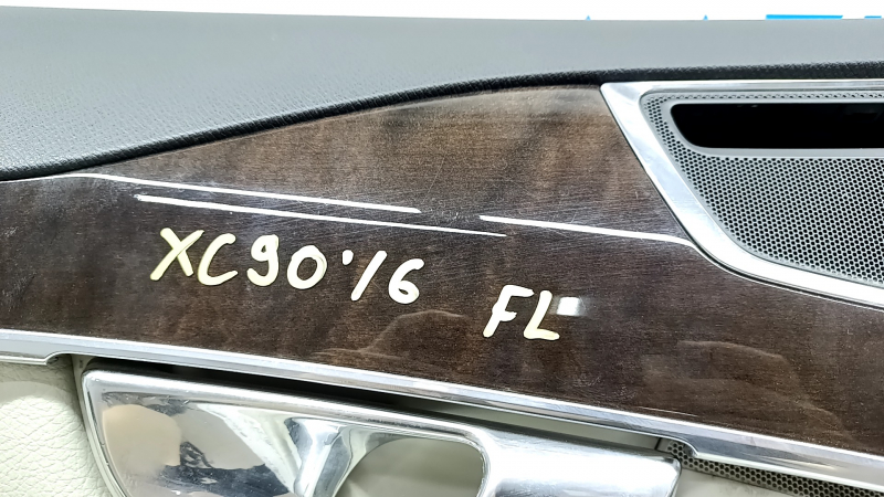Door trim card front left Volvo XC90 16-22 gray leather, wood insert, scratches, dry cleaning, broken fasteners