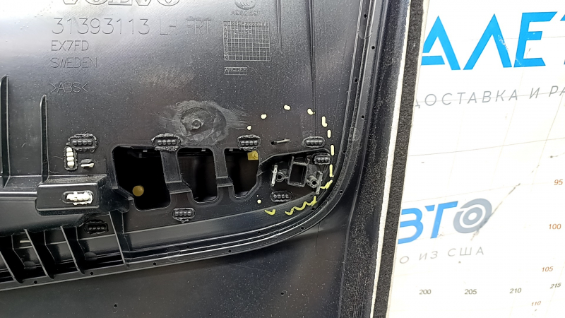 Door trim card front left Volvo XC90 16-22 gray leather, wood insert, scratches, dry cleaning, broken fasteners