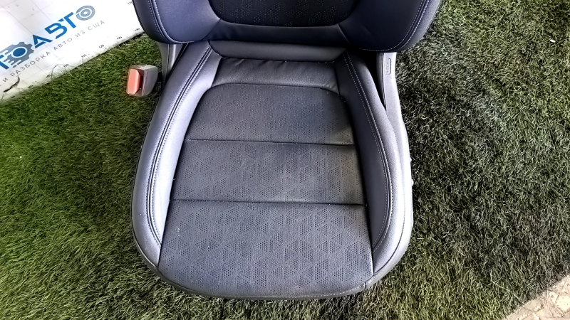 Driver's seat Chevrolet Bolt EUV 22-23 with airbag, electric, heated, ventilated, leather dark blue