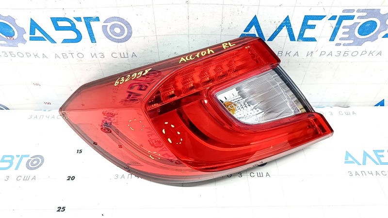 Light outer wing left Honda Accord 18-22 hybrid, scratches, broken mount