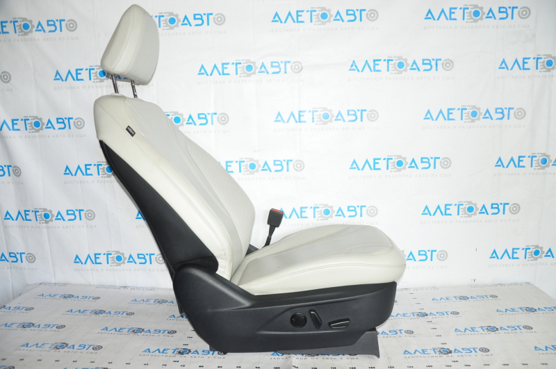 Passenger seat Ford Mustang Mach-E 21-23 with airbag, electric, heated, memory, gray leather, dry-cleanable