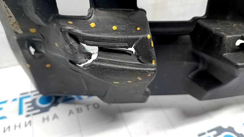 Ford Fusion mk5 13-18 rear bumper absorber broken fasteners