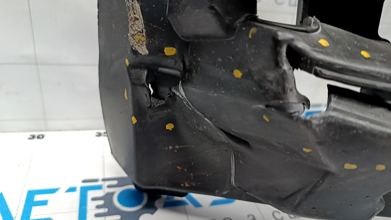 Ford Fusion mk5 13-18 rear bumper absorber broken fasteners