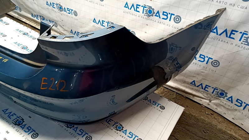 Bare rear bumper VW Jetta 15-18 USA blue LD5L, cracks