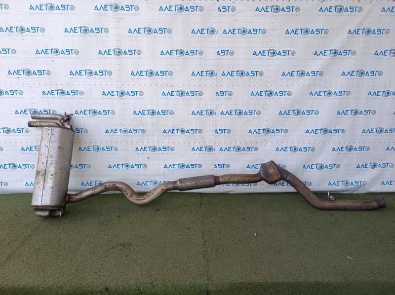 Exhaust line middle part BMW F30 17-18 AWD B46 with flap and catalytic converter. dent