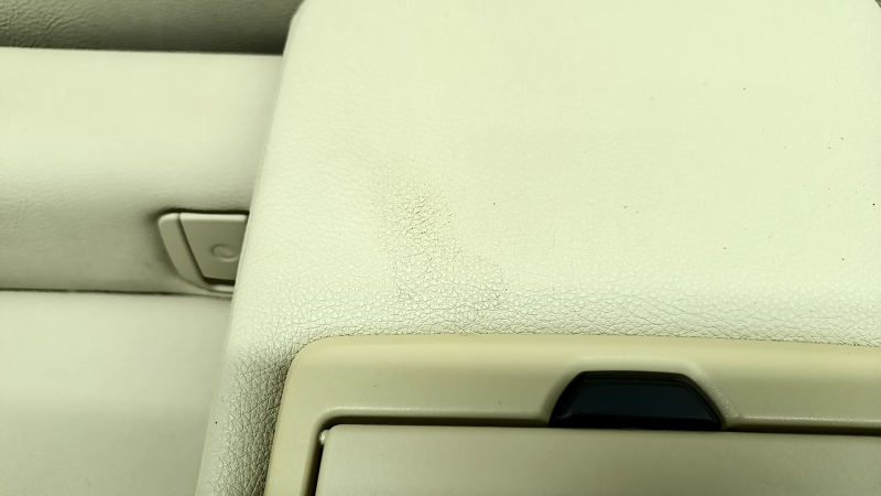Rear row of seats 2nd row BMW 3 F30 16-18 beige leather, separate back, dry-cleanable, missing plug