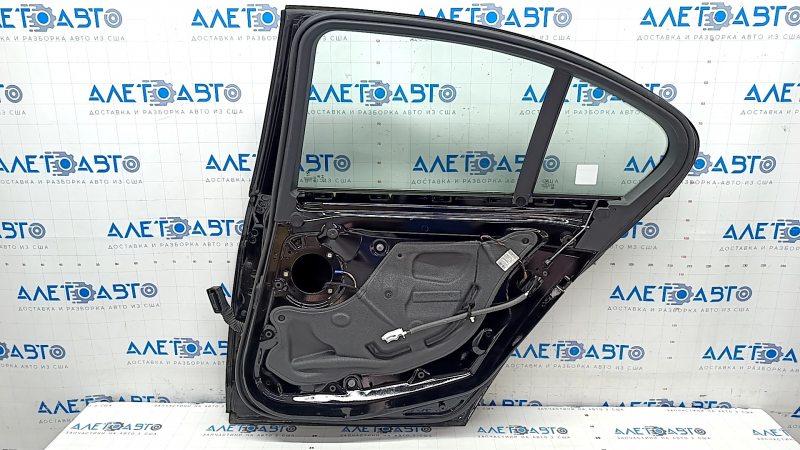 Door assembly rear right BMW 3 F30 12-18 black 668, bumps, scratches on the trim