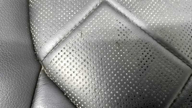 Rear row of seats 2nd row Toyota Camry v70 18 - leather black with brown, perforation, for dry cleaning, cracks, rusty at the bottom