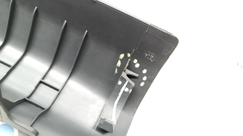 Rear left door sill trim Hyundai Sonata 20 - gray, scuffs, broken mount