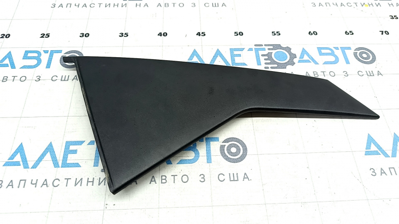 Door trim side rear right Hyundai Sonata 20- rear mat, broken fastening