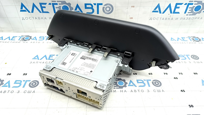 Radio tape recorder Hyundai Sonata 20- Premium Audio, scratches