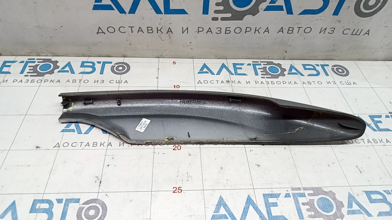 Front left longitudinal railing trim Nissan Rogue 14-20 for 3 fasteners, broken fastener