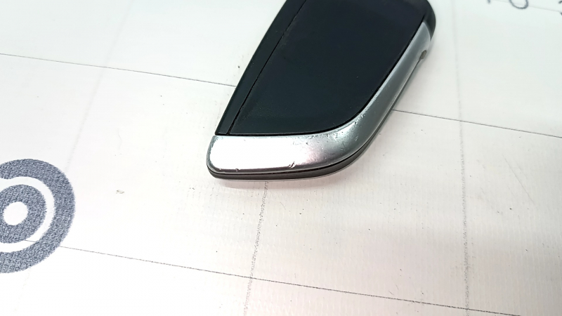 Key smart BMW X1 F48 16-22 4 buttons, scratches, bumps, peeled chrome and coating