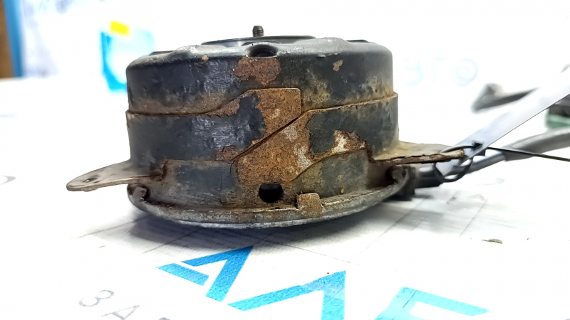 Cooling Fan Motor Right Toyota Prius 30 10-15 Rusty