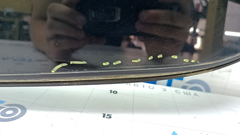 Windshield BMW X1 F48 16-22 for rain sensor and projection, PGW, air along the edge