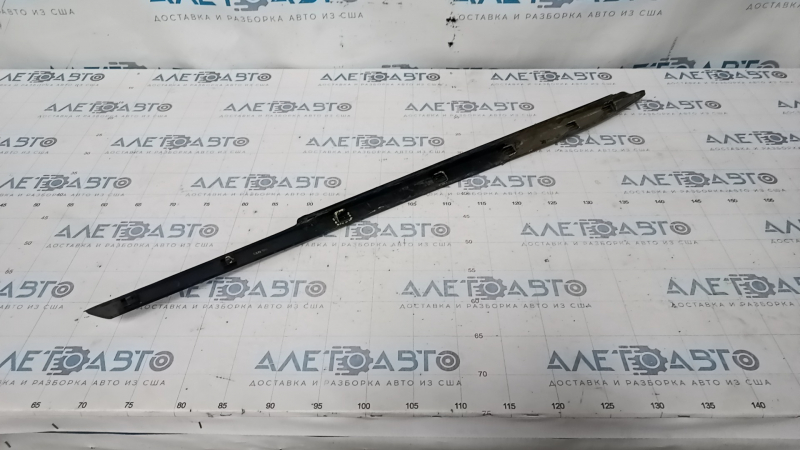 Rear right window molding Kia Optima 16- chrome, broken fasteners, bump, scratches