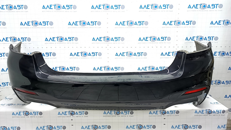 Rear bumper complete BMW 5 G30 17-20 with parking sensors, wiring, frame and fasteners, M Sport, black, scratches, crack in fastener