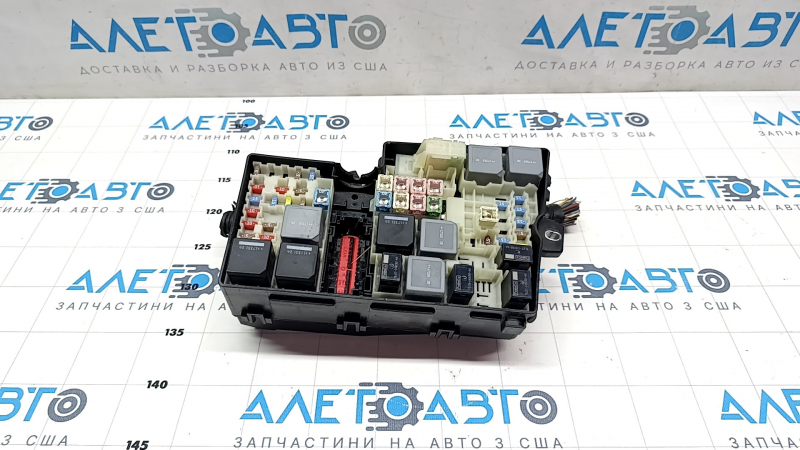 Underhood fuse box Ford Focus mk3 15-18 rest 1.0T, without cover