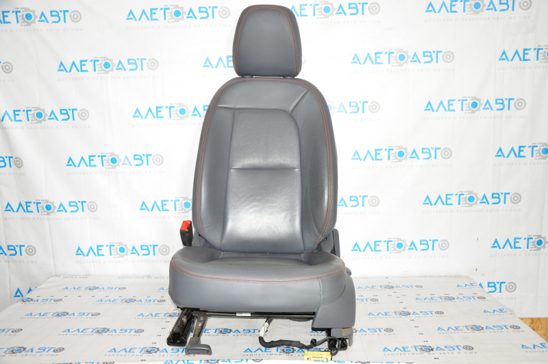 Driver's seat Chevrolet Bolt 17- with airbag, dark gray leather, mechanical, heating, scratches