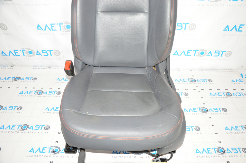 Driver's seat Chevrolet Bolt 17- with airbag, dark gray leather, mechanical, heating, scratches